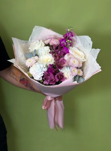 Сборный букет «Конфетти» от интернет-магазина цветов в 