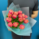 Нежный букет с гортензией и розами от интернет-магазина «ДУЙ СЮДА!»в Чите