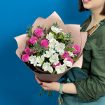 Букет с розами «Нежное утро» от интернет-магазина «ДУЙ СЮДА!»в Чите